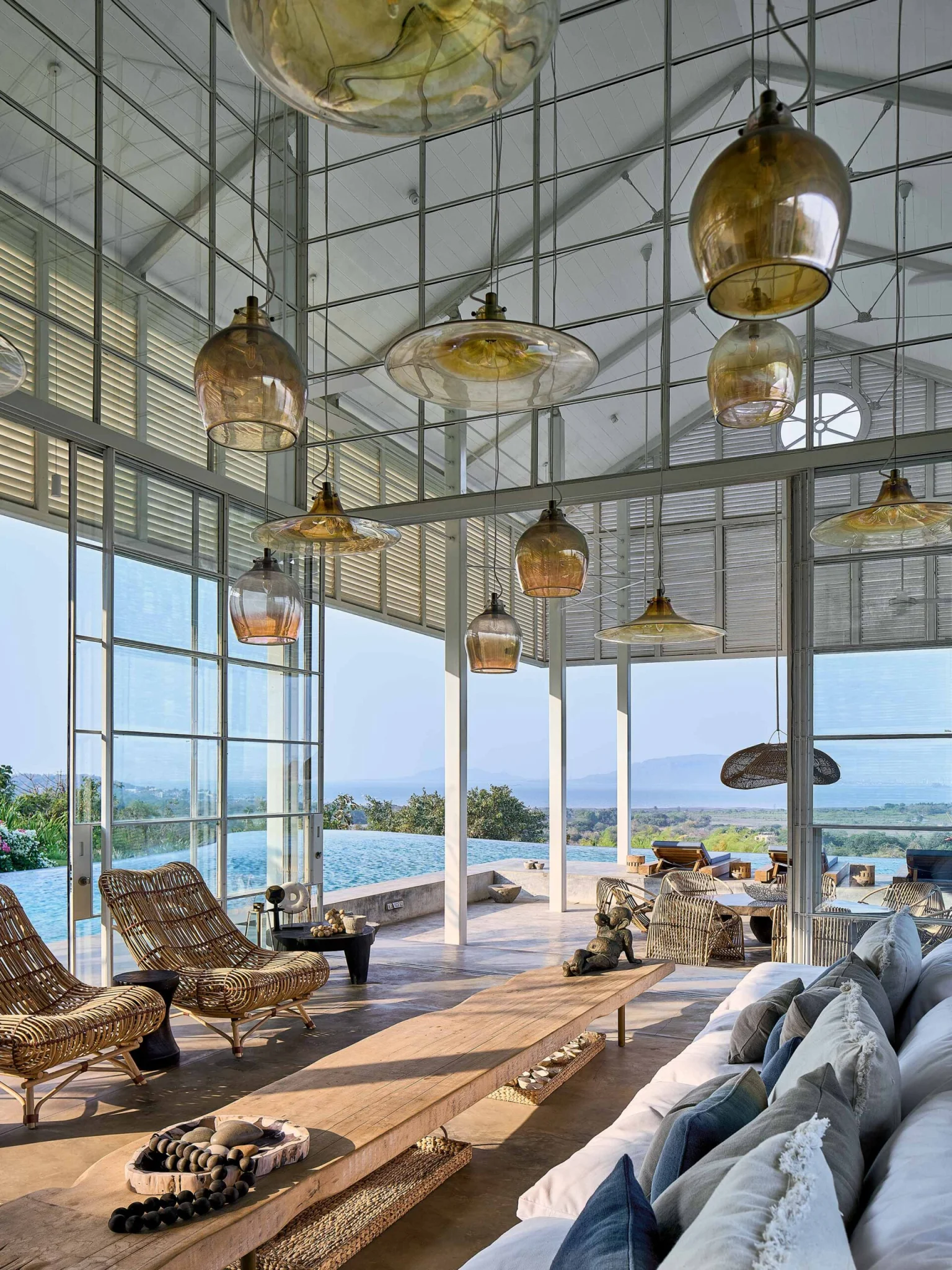 The Ray Villa Living room