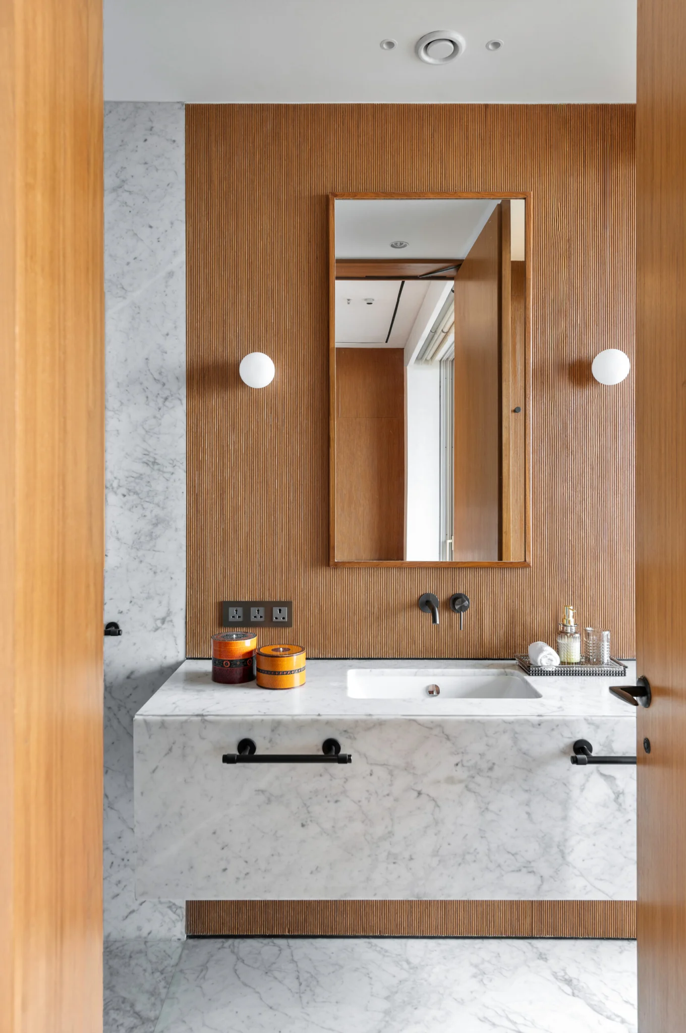 Duplex Apartment Bathroom Counter